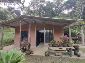Cucú Ardilla Vivienda Campestre en Pance